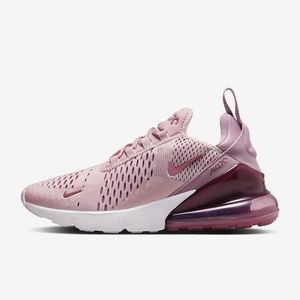 Nike Air 270 sneakers